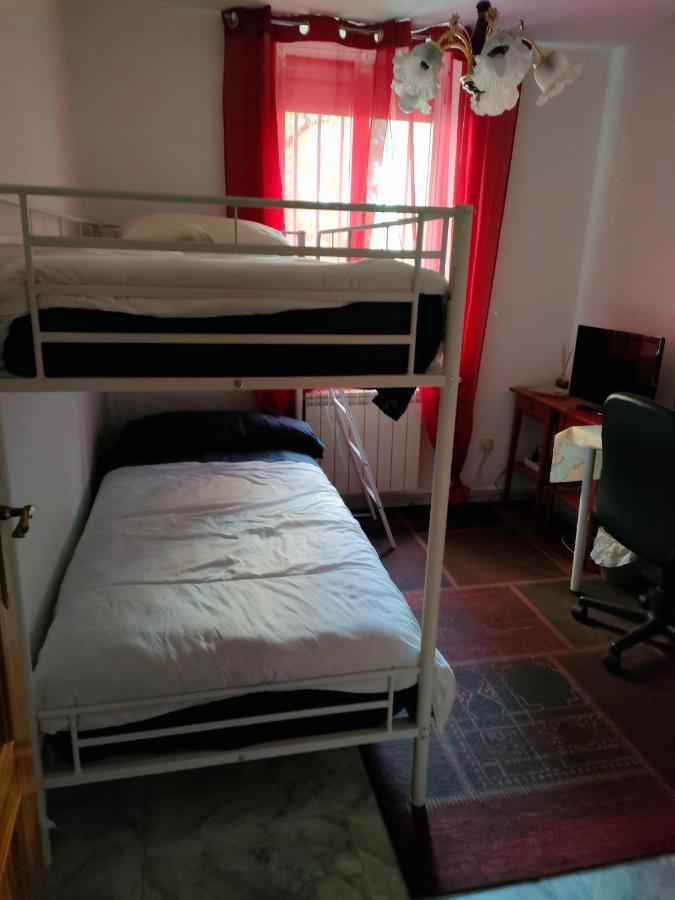 Habitacion Privada, Luminosa Y Bien Comunicada Мадрид Экстерьер фото